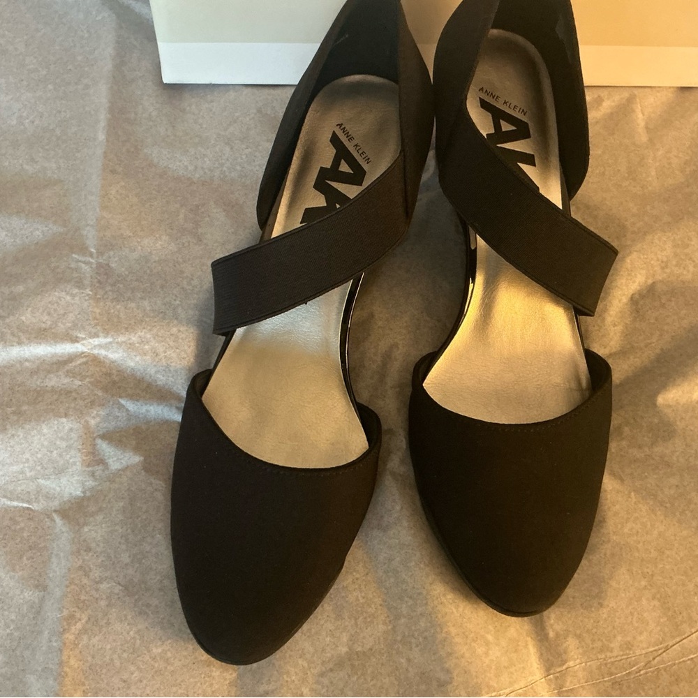New Without Tags Anne Klein Black Comfort Crisscross Wedge Heels